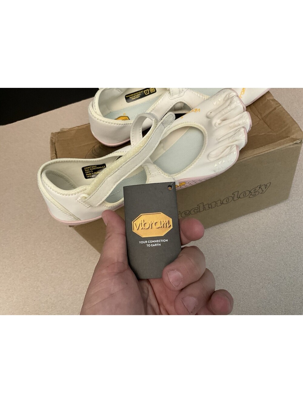 New! Womens Vibram Five Fingers V-Soul Fitness/Yoga Shoes. Size 36-US 6-6.5. - Picture 4 of 10